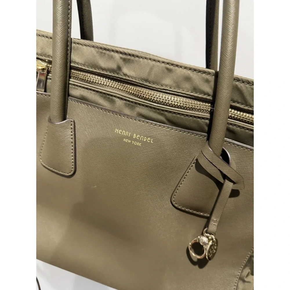 Henri Bendel Green Leather Nylon Diaper Bag‎ Satchel Tote Bag Crossbody i